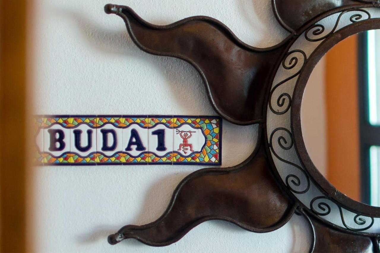 Buda Тінахо Екстер'єр фото